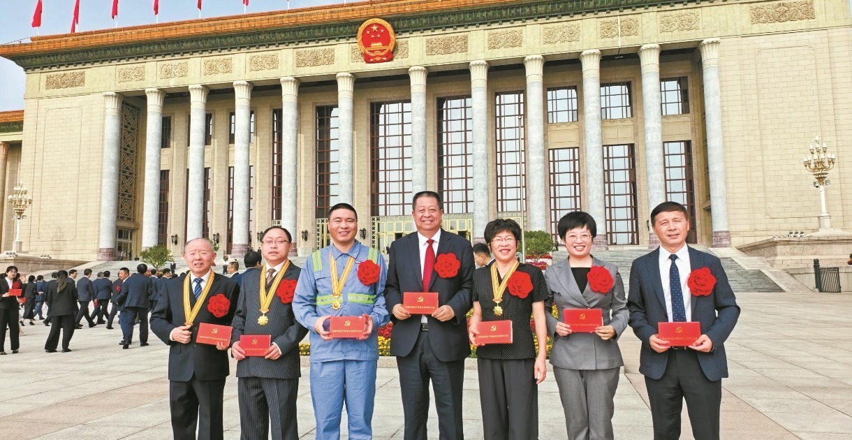 北京人民大会堂前 一张特别的“宁波印迹” 