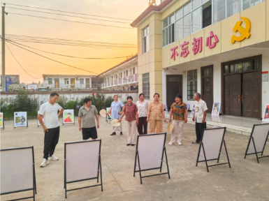 翰墨凝心定格乡土固始县洪埠乡马埠村举办书法、摄影集展览活动(图3)