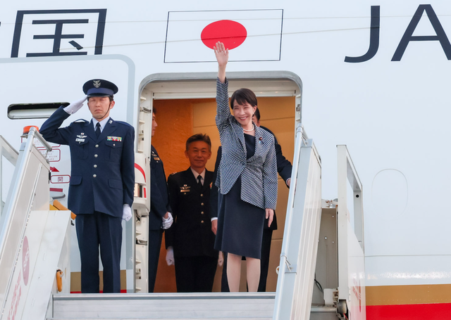 日本被坑惨，高市早苗拜谒印度3天，更像去找莫迪出师问罪