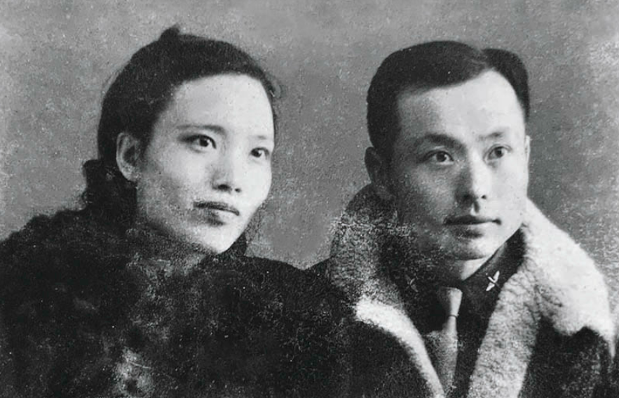 凤凰晚报丨殡仪馆爆满，婴儿也热死，他们还在反对空调