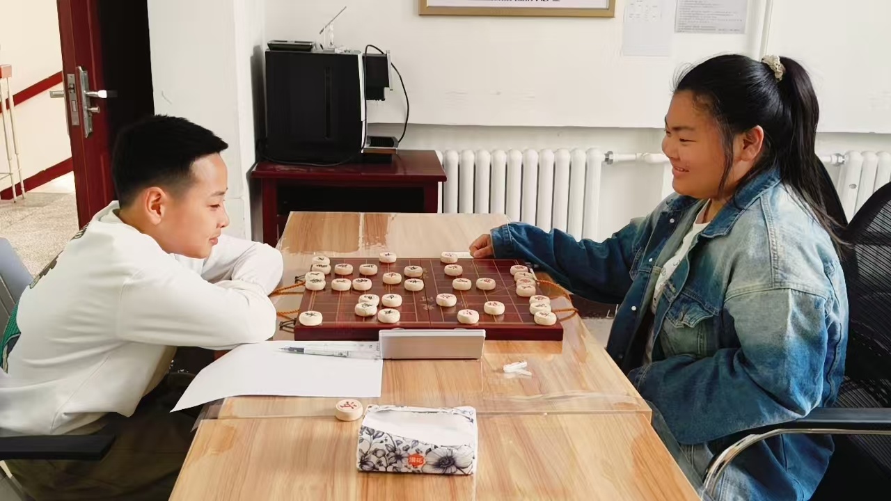 一张彩票的爱心旅程——“龙江体彩杯”少年象棋赛背后的公益故事