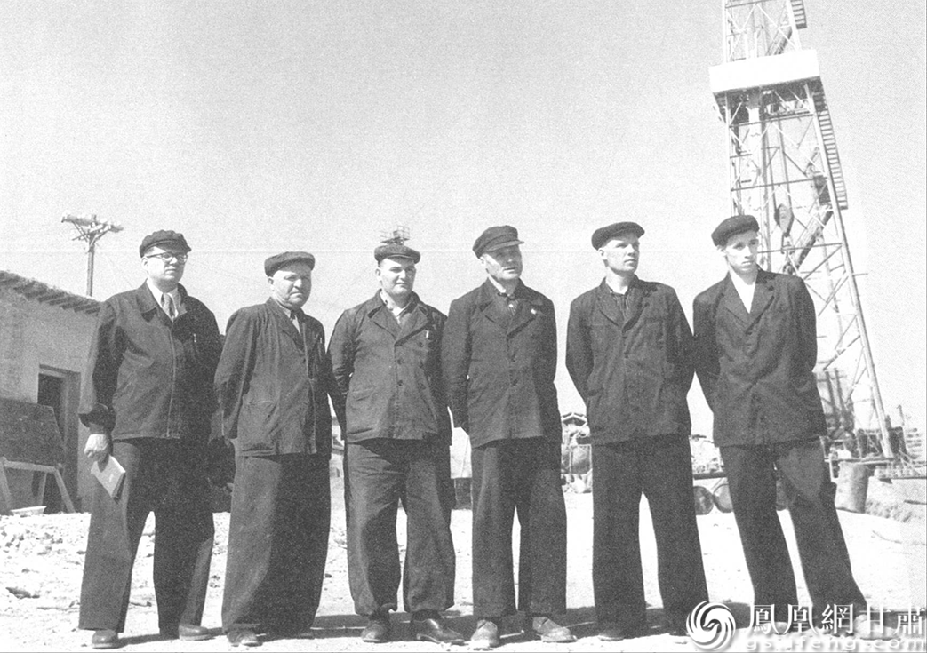 20世纪50年代,苏联专家支援玉门油矿建设。