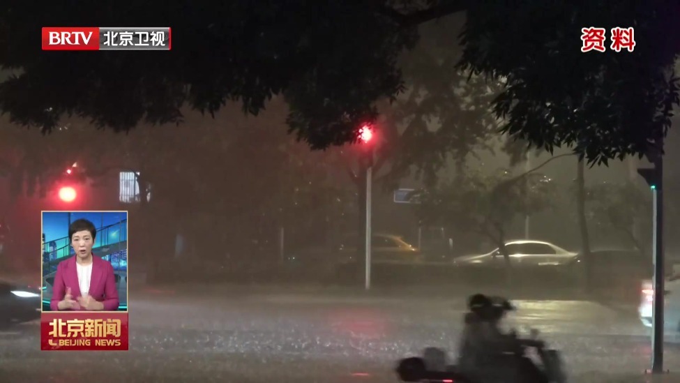 本市多预警齐发 雷阵雨 冰雹 大风齐上阵