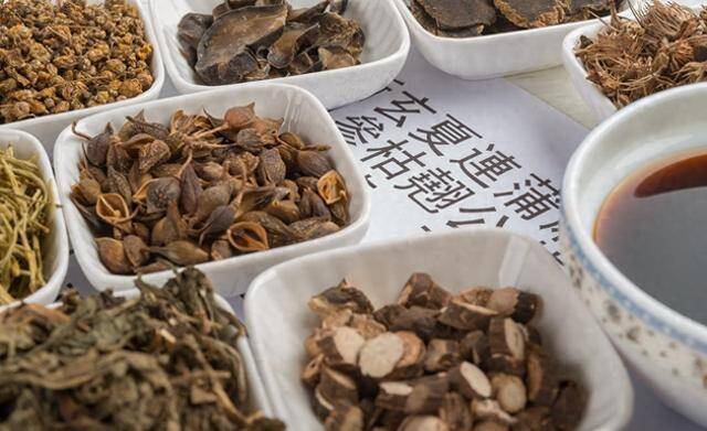 名中医们领导，好多东说念主并不是病重而一火，而是调理不当毁伤了元气！