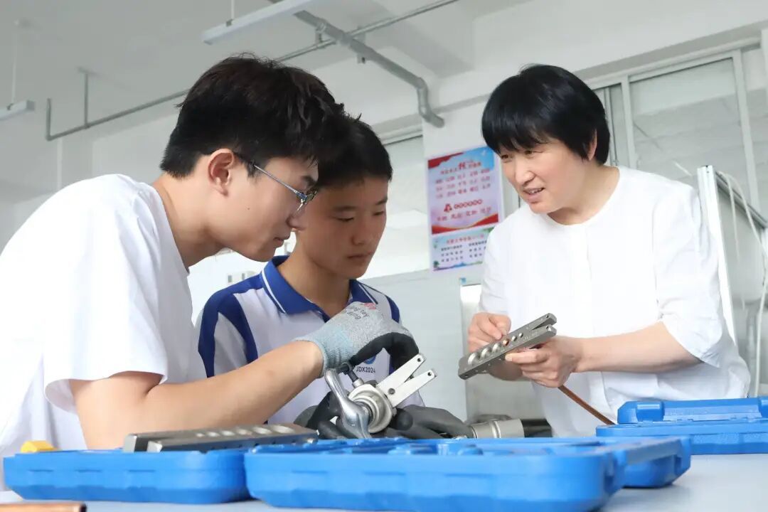 另一条求学路也精彩(图3)
