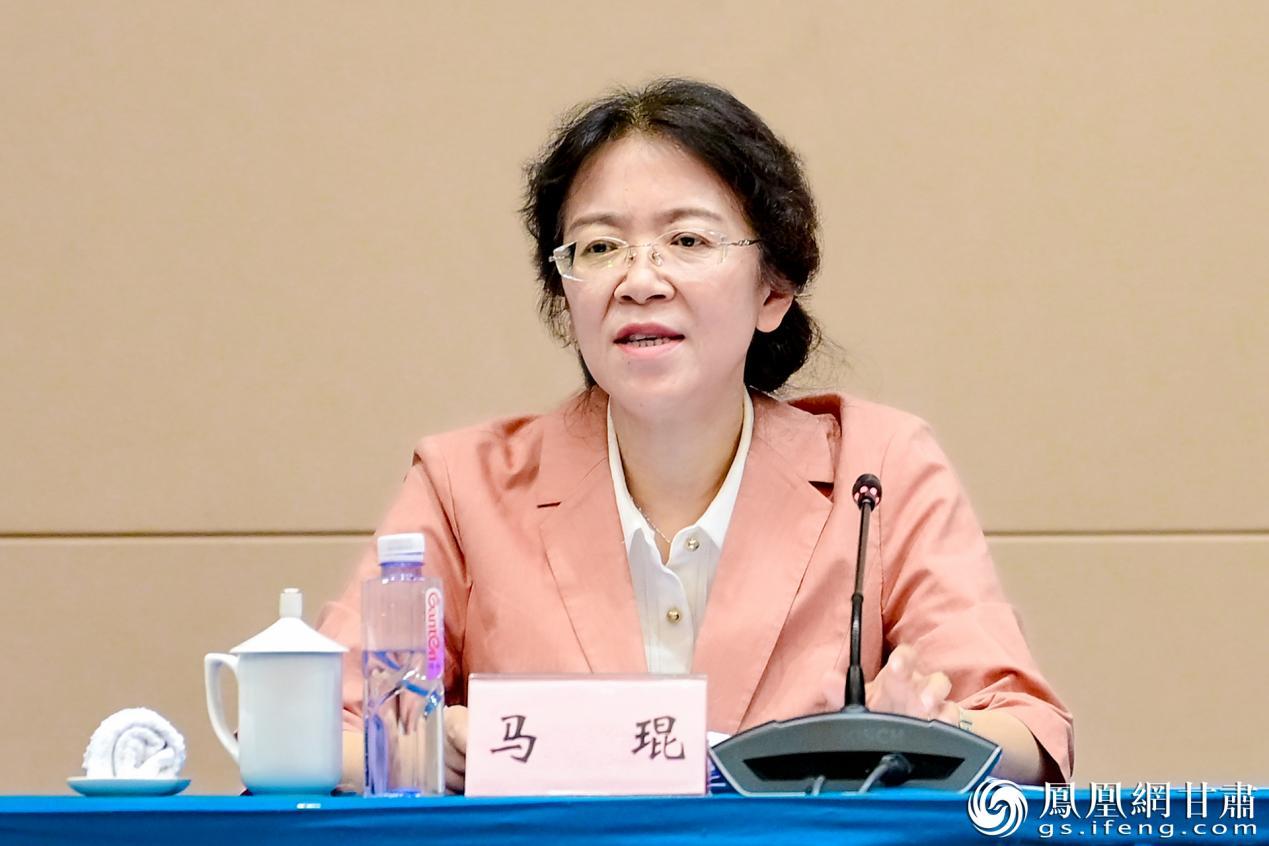 甘肃省妇联主席马琨表示，公益慈善是赋能妇女全面发展、护航儿童成长的重要抓手。