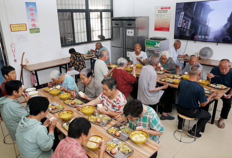 暖“心”闻：乡村幸福院守护老人幸福“食”光