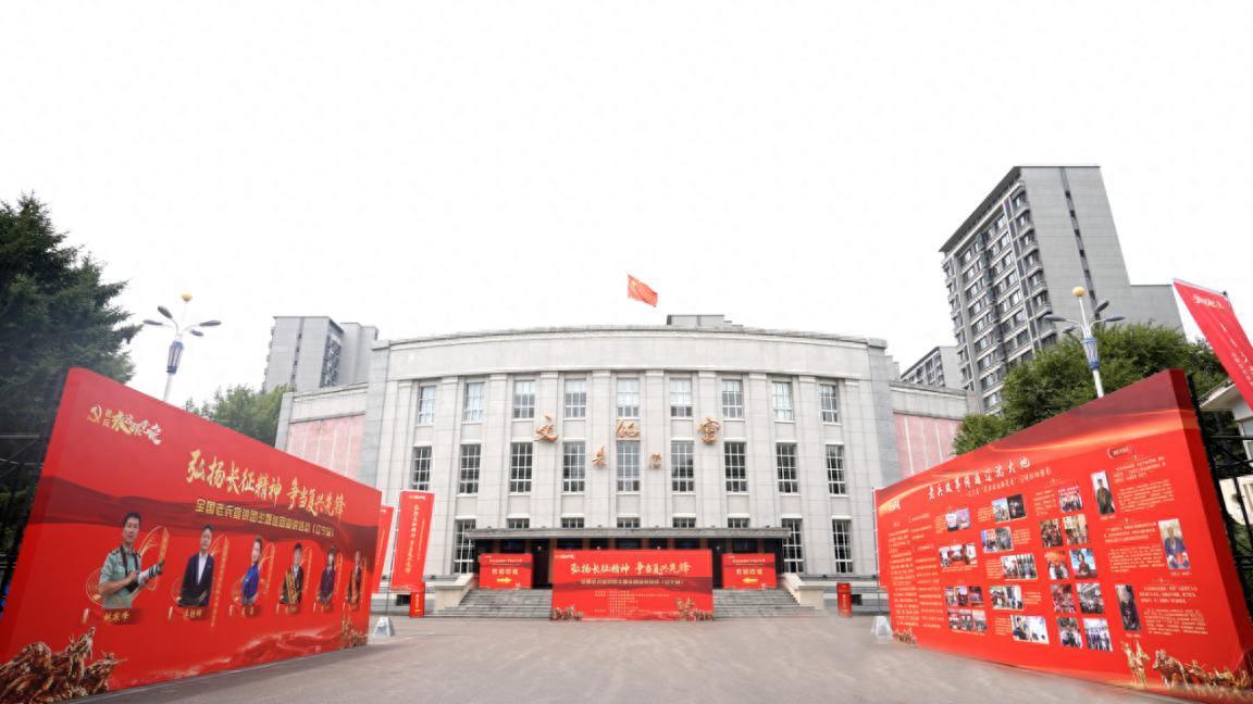 &nbsp; 本次活动由退役军人事务部主办，中共辽宁省委退役军人事务工作领导小组办公室、中共辽宁省委宣传部、辽宁省退役军人事务厅、辽宁省教育厅、辽宁省军区政治工作局承办，沈阳飞机工业（集团）有限公司、辽宁省人民艺术剧院协办。退役军人事务部秘书局，辽宁省人民政府、辽宁省军区，中共辽宁省委宣传部、辽宁省退役军人事务厅、辽宁省教育厅，中共辽宁省委退役军人事务工作领导小组和辽宁省双拥工作领导小组成员单位等军地有关领导同志出席活动。