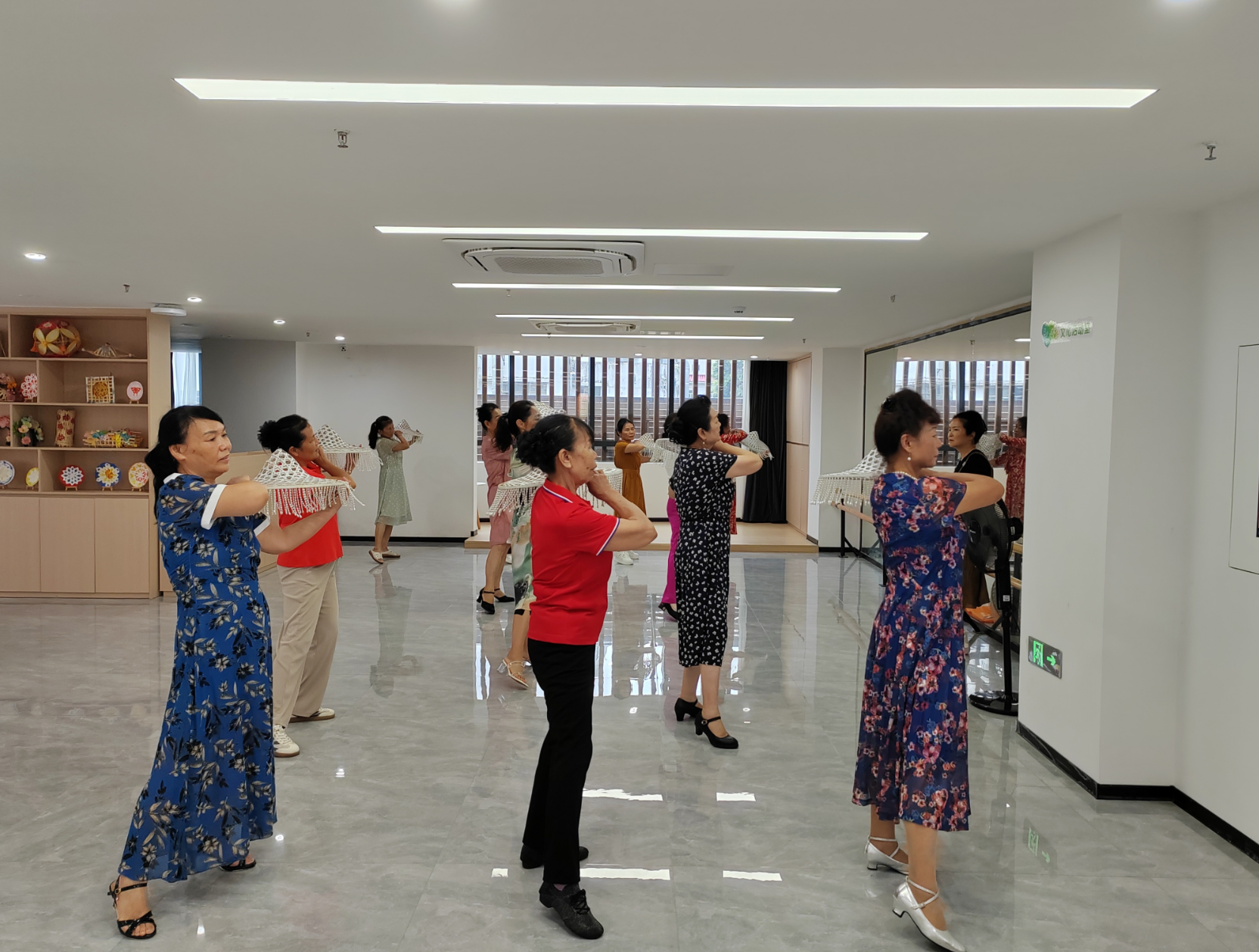 方寸有天地 园藏幸福家——大鹏社区“后花园”正式投用
