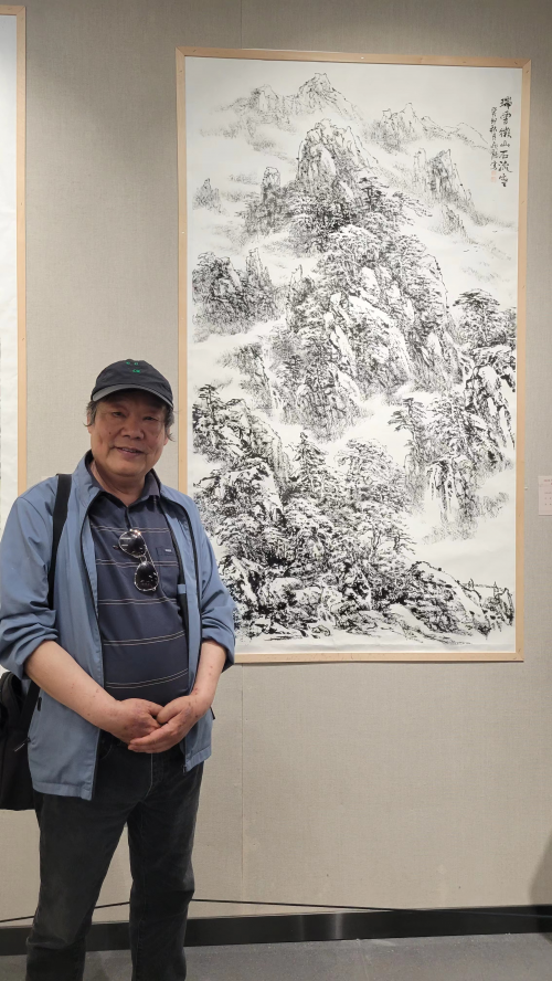 印象派　安達太良　【山】　作者不詳　肉筆油彩画 笔墨凝山川风骨匠心承徽派新韵——著名山水画家胡飞龙艺术成就纪实_凤凰网