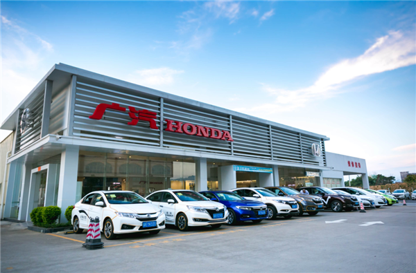 把你的车悄悄弄坏再修好 这其实是4S店的基本操作