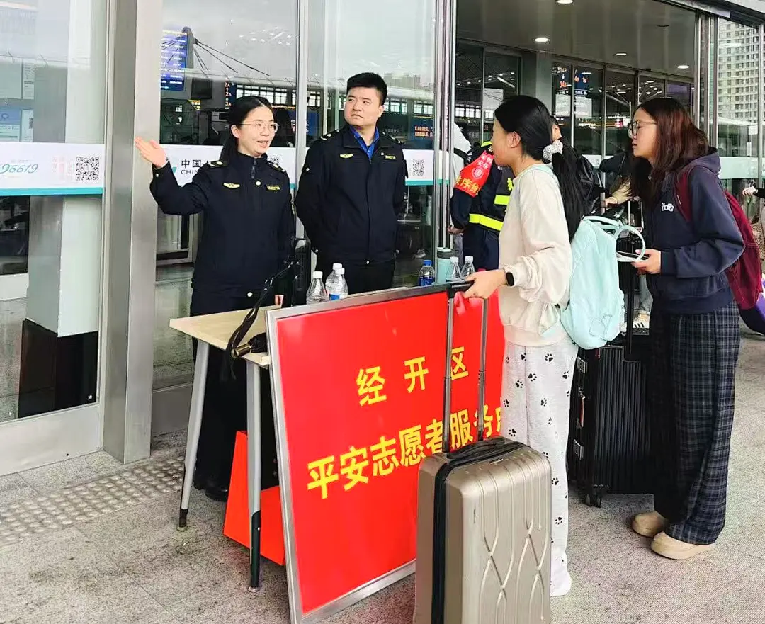 西安铁路北客站广场管理中心党支部荣获陕西省先进基层党组织称号
