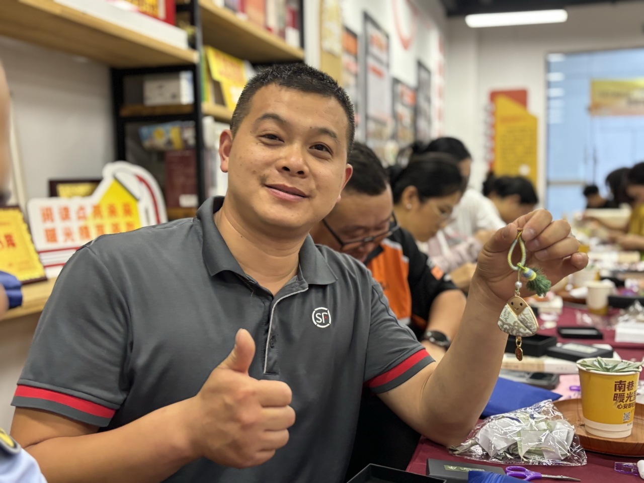 江北前江智工片区书香赋能新业态社会治理