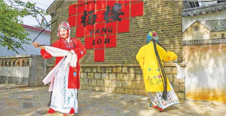 移风易俗剧目演出现场(来源:大众日报)