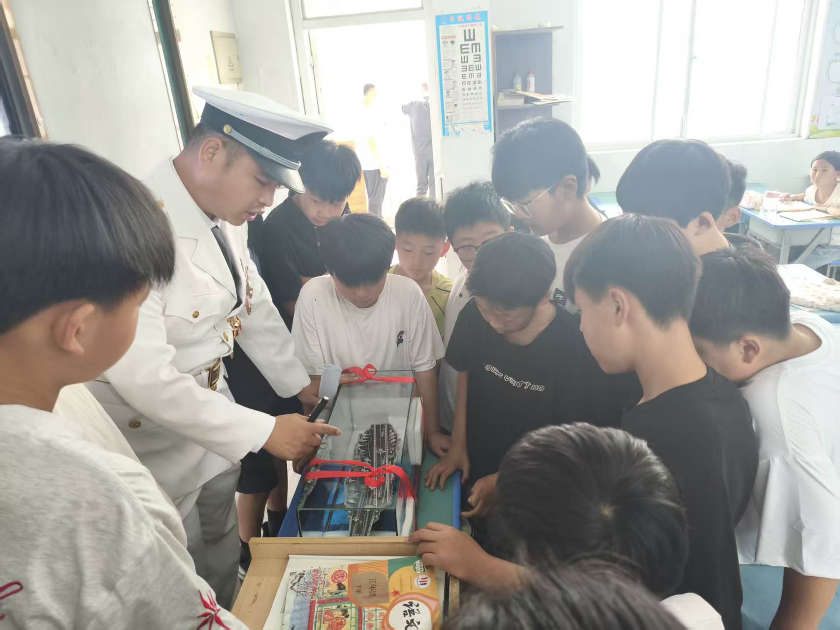 商丘市梁园区：老兵进校园 科普筑国防