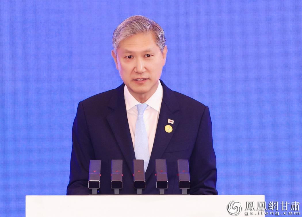 韩国驻华大使卢载宪表示,希望以本届兰洽会为契机开创互利共赢的未来。甘肃新媒体集团供图