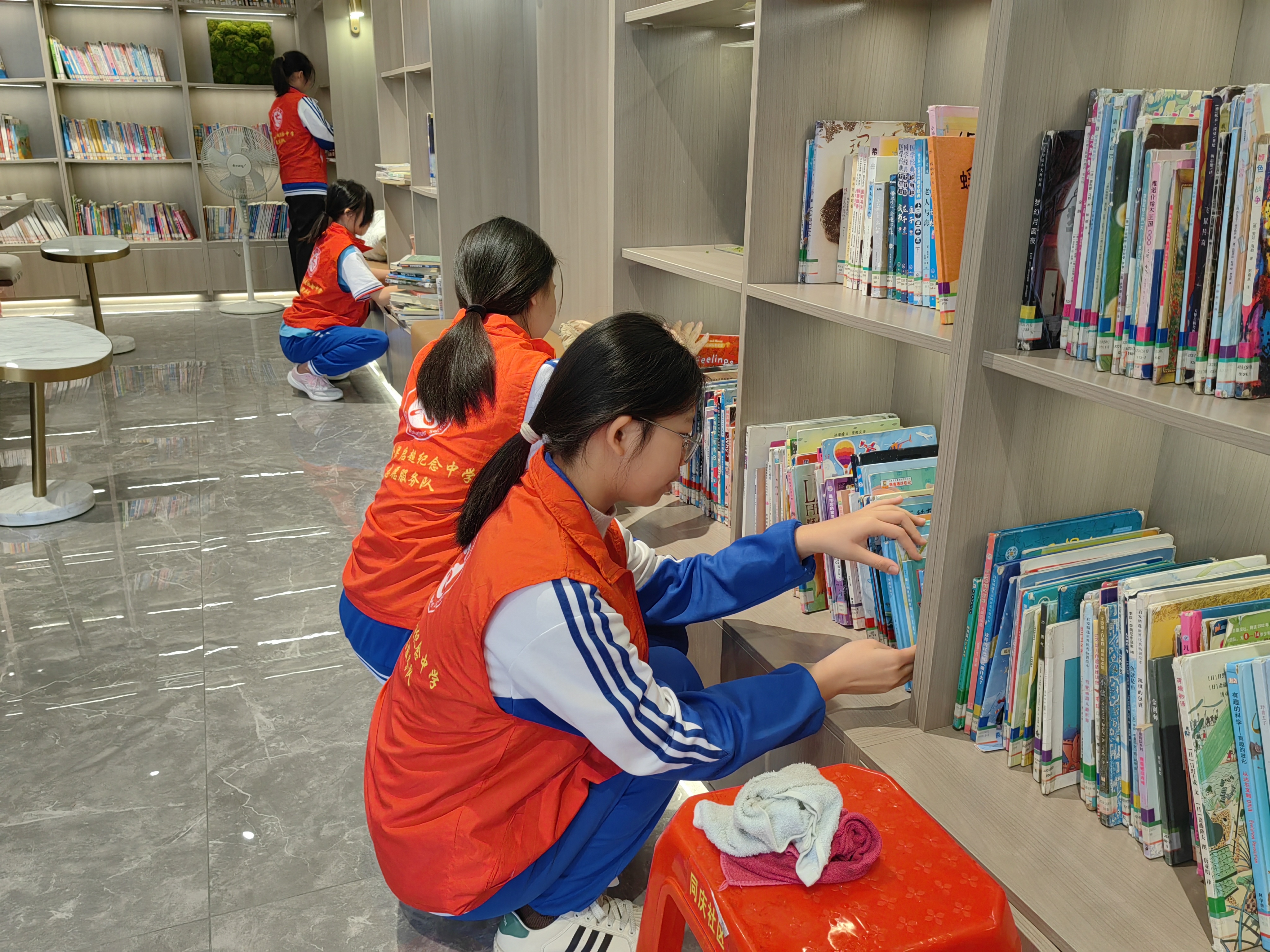 家门口上学,心连心育人!梁启超纪念中学“学邻共治”画出家校同心圆