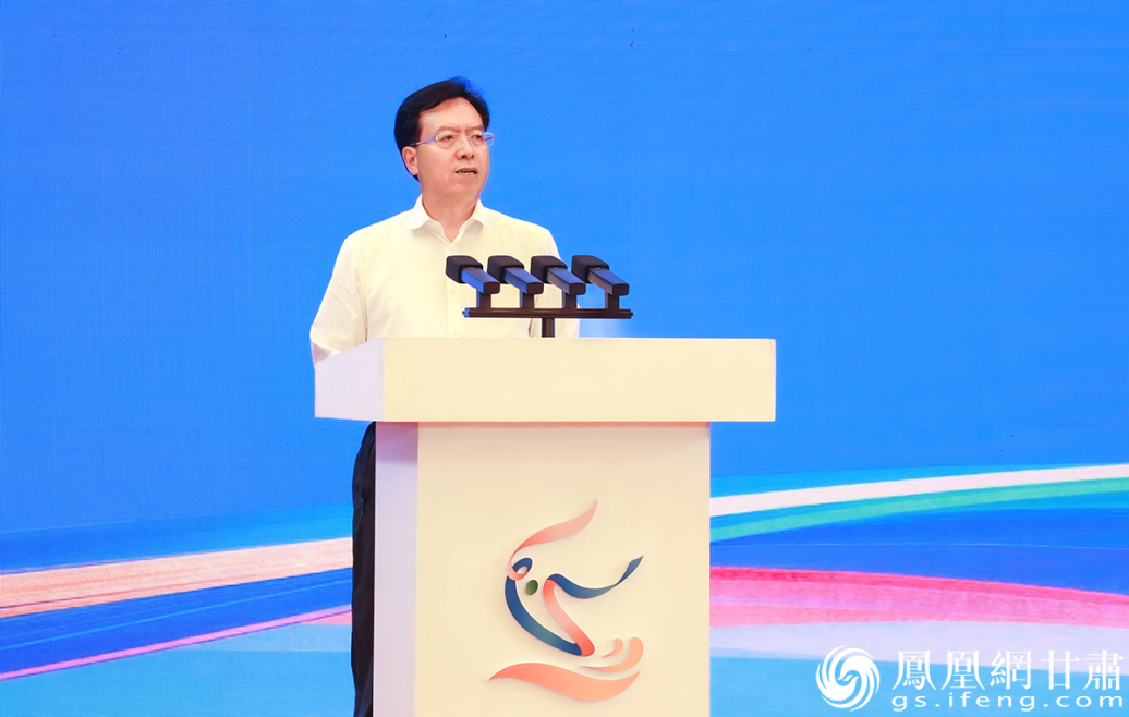 甘肃省政协副主席贠建民表示，场景招商是推进场景供需对接的平台途径。