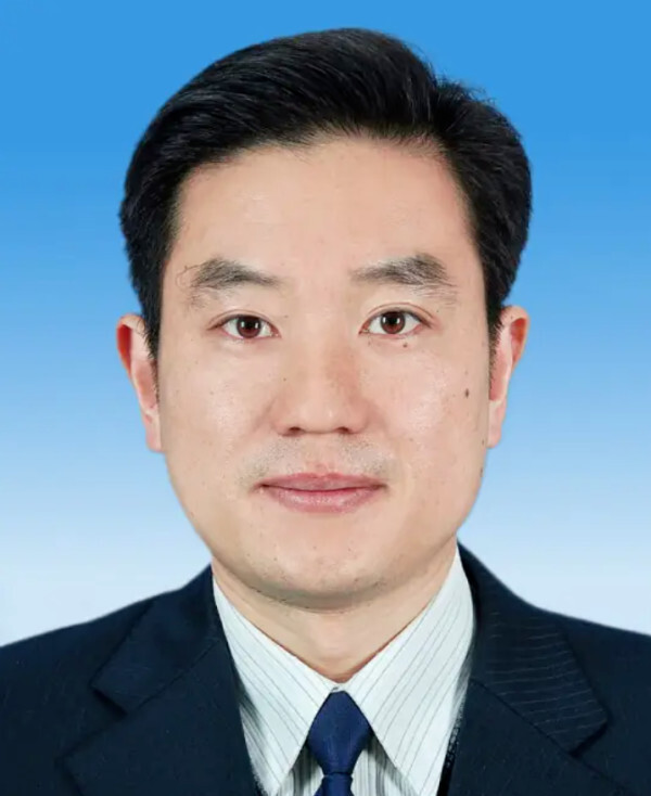 最新人事！尹春华任安徽一市市委副书记