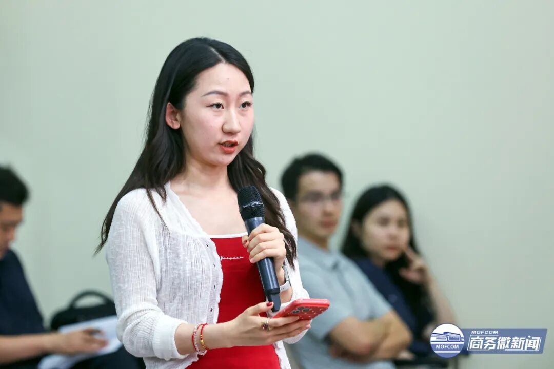 商务部召开加快零售业创新发展专题新闻发布会(图8)