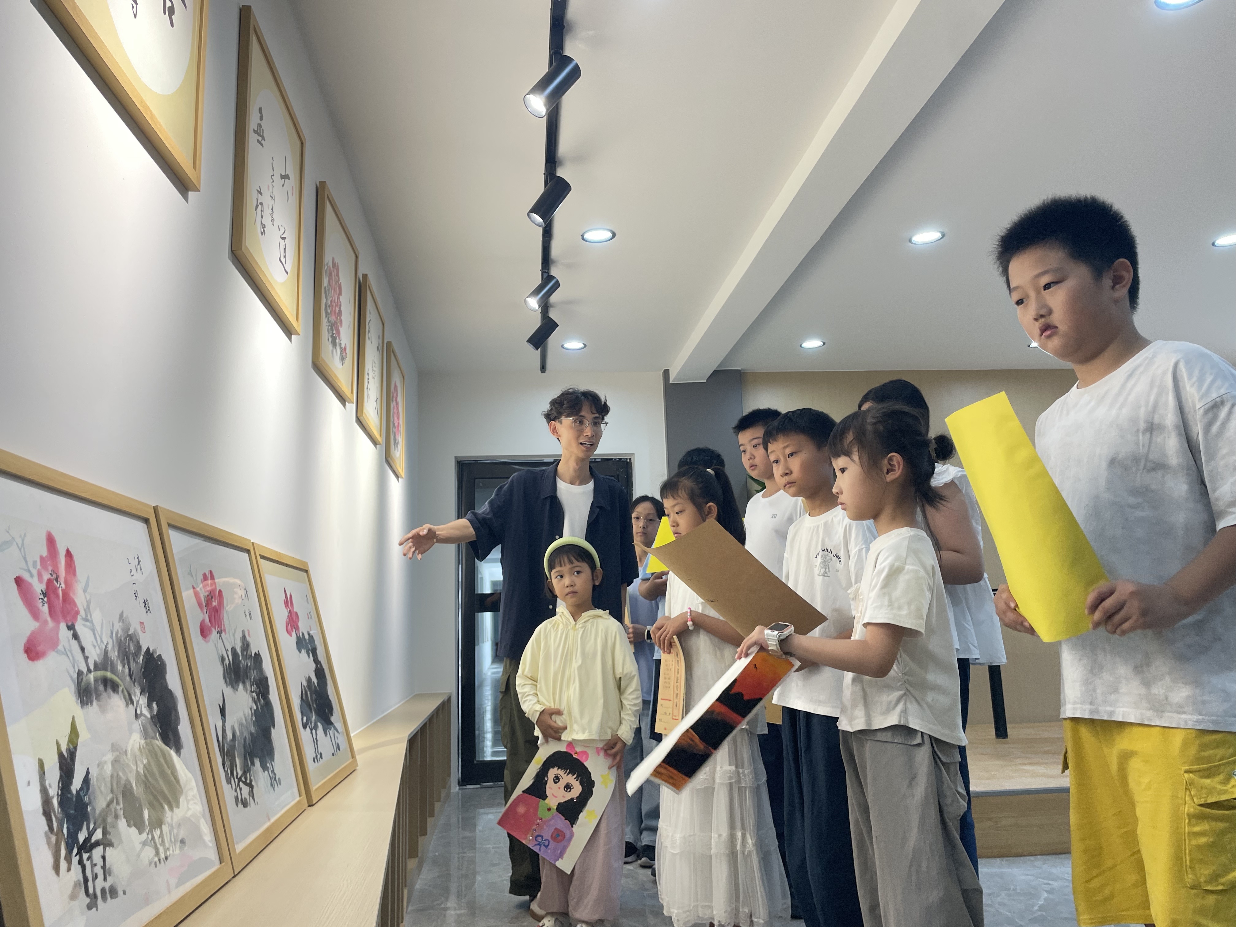 商丘市梁园区白云街道：多彩公益课堂暖心开课 精准服务守护少年成长
