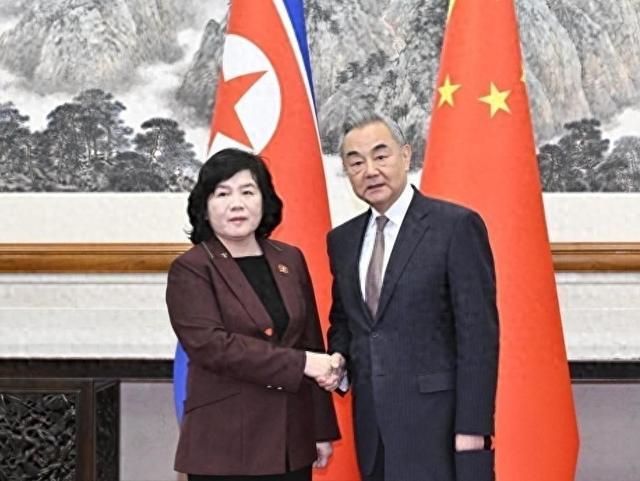风向变了！朝鲜专机直降中国，平壤要有大动作，美韩收到最强警告