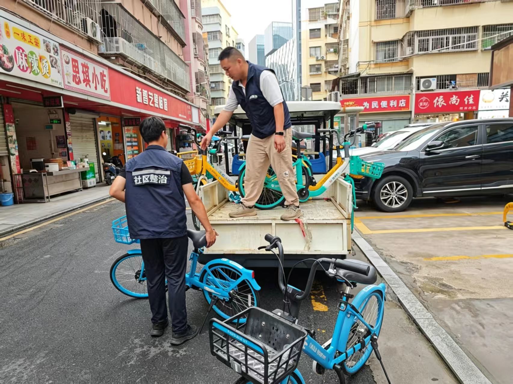 整治市容“顽疾”,乐群让街巷通行更舒心