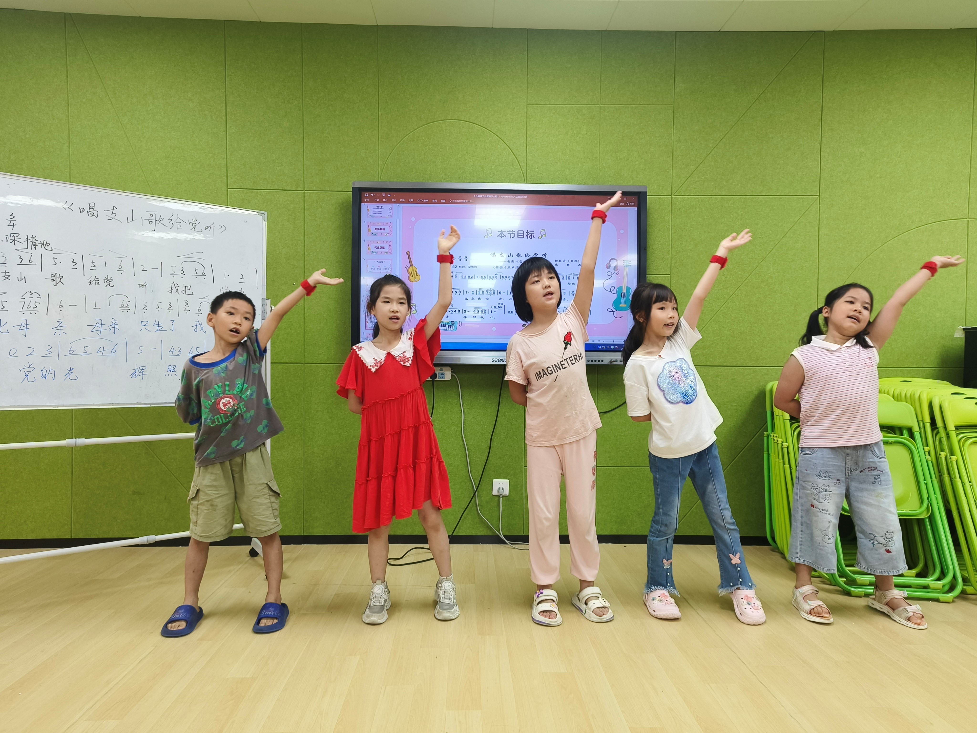 这堂公益趣味声乐课,让西乡街道固戍孩子变身小百灵