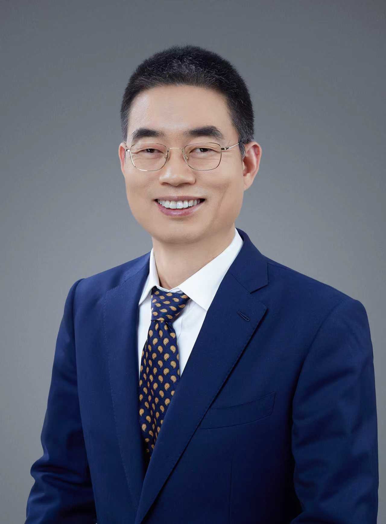 (灵心巧手的联合创始人曹岗)