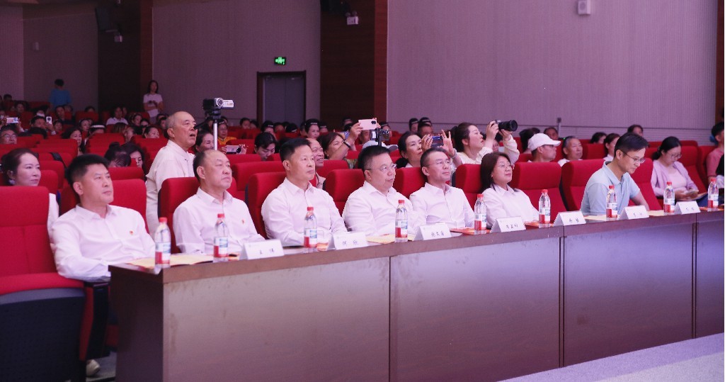 沈阳老年大学2026春季教学成果展演圆满落幕(图1)