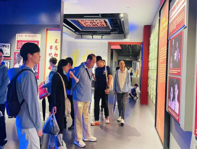 锤炼红色初心,凝聚民兵力量!明珠街社区民兵开展红色研学实践