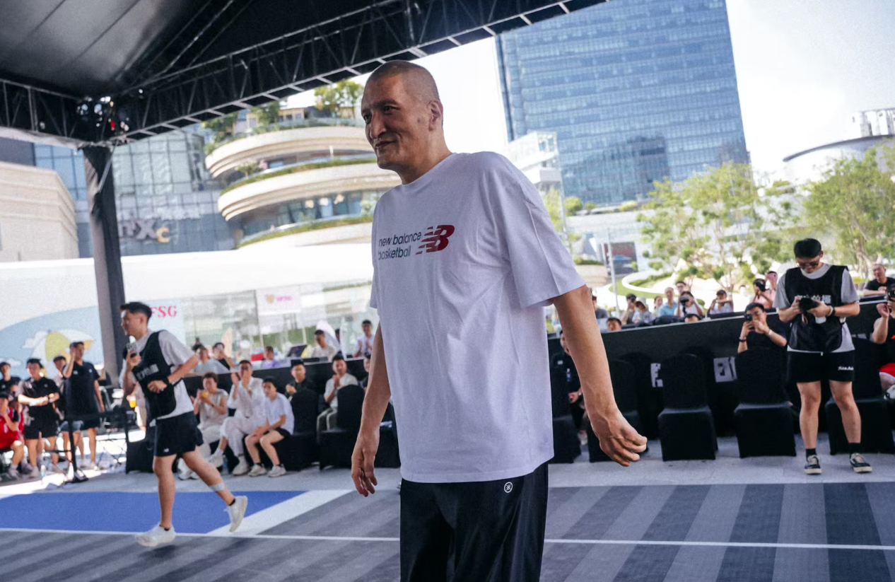 雨战补赛、绝杀翻盘、百分对决!NBA 3X成都站名场面全程拉满 雨战补赛、绝杀翻盘、百分对决!NBA 3X成都站名场面全程拉满