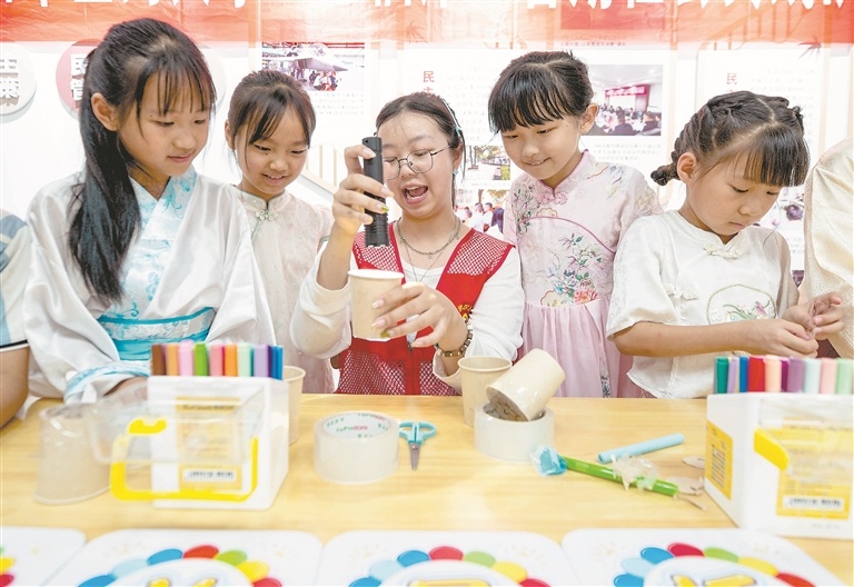 南昌：公益托管活动 丰富暑期生活（图）