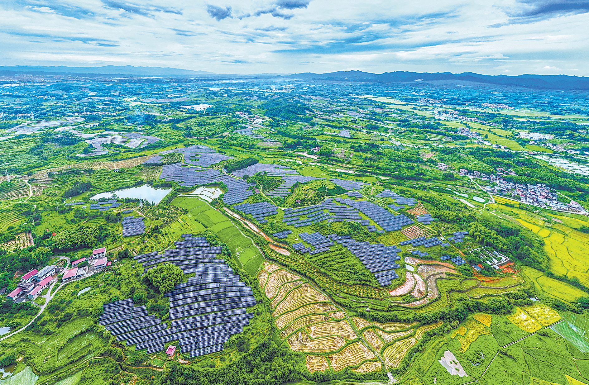覆盖7个乡镇，南丰农光互补网络织就乡村振兴新图景