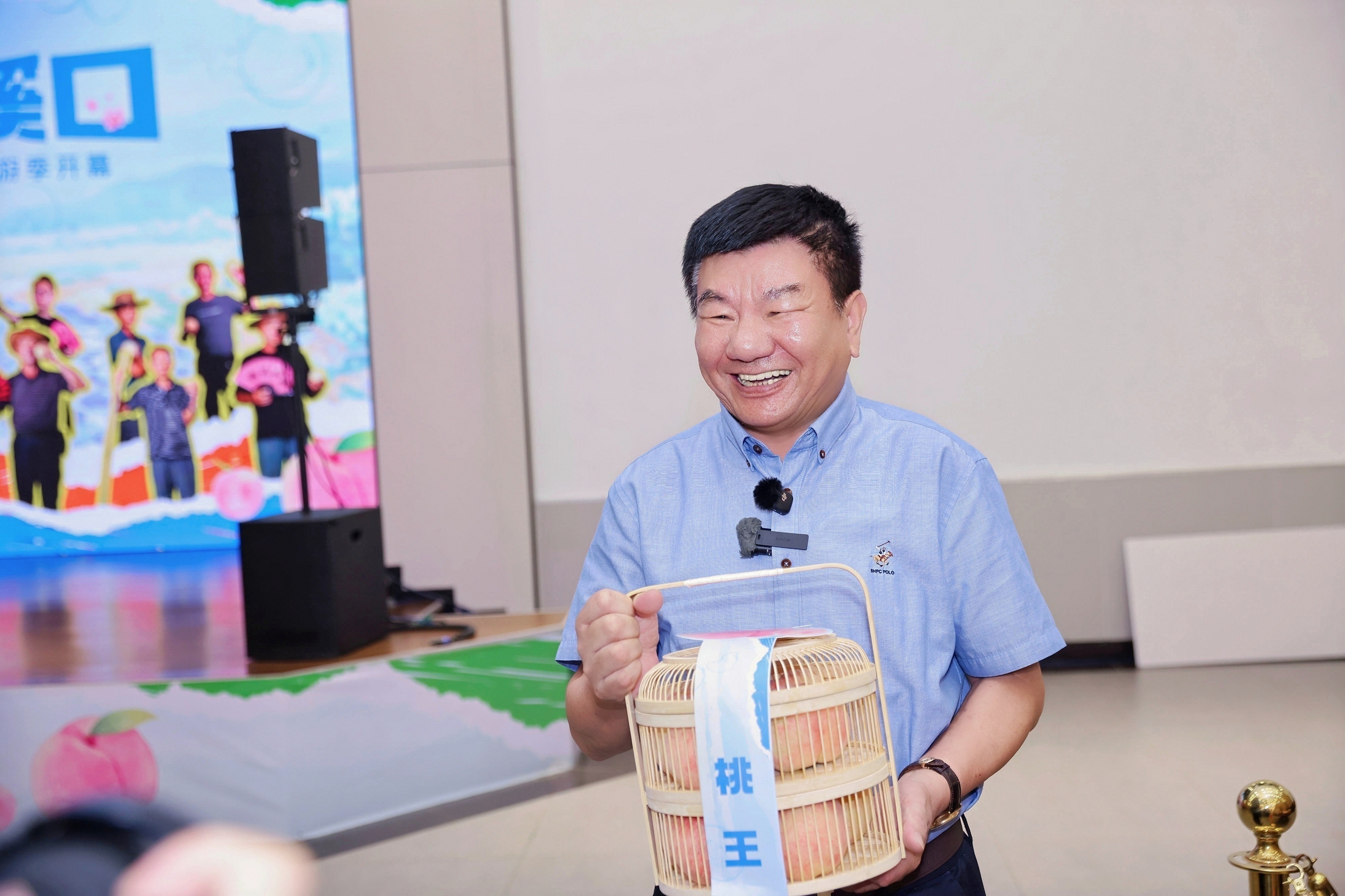桃韵传百年 公益助共富  第十二届溪口桃王争霸赛暨乡村旅游季在宁波奉化启幕！