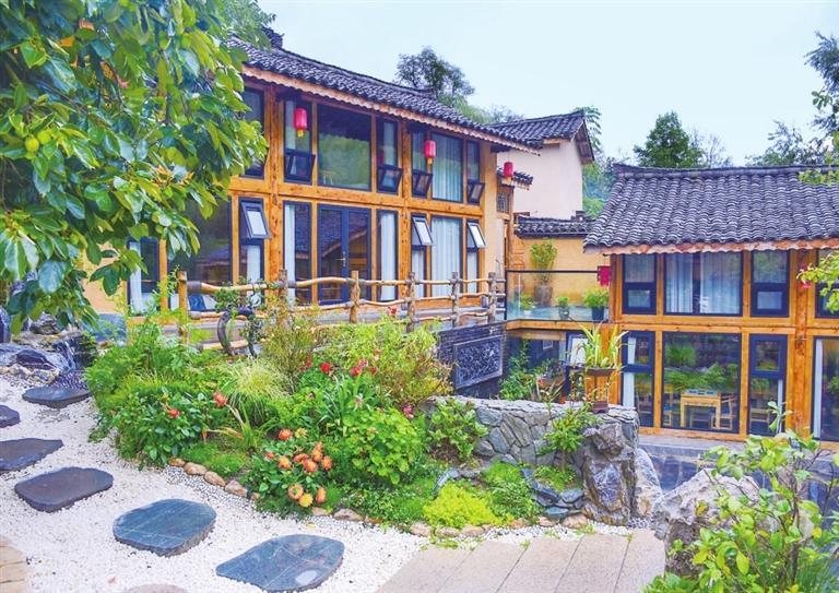 陇南康县甲级桃园喜居民宿