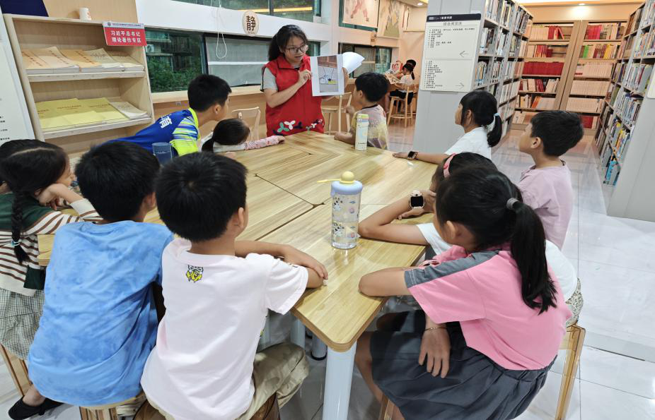 西乡街道蚝业社区“生活小能手”小组圆满收官,儿童青少年解锁多项生活新技能
