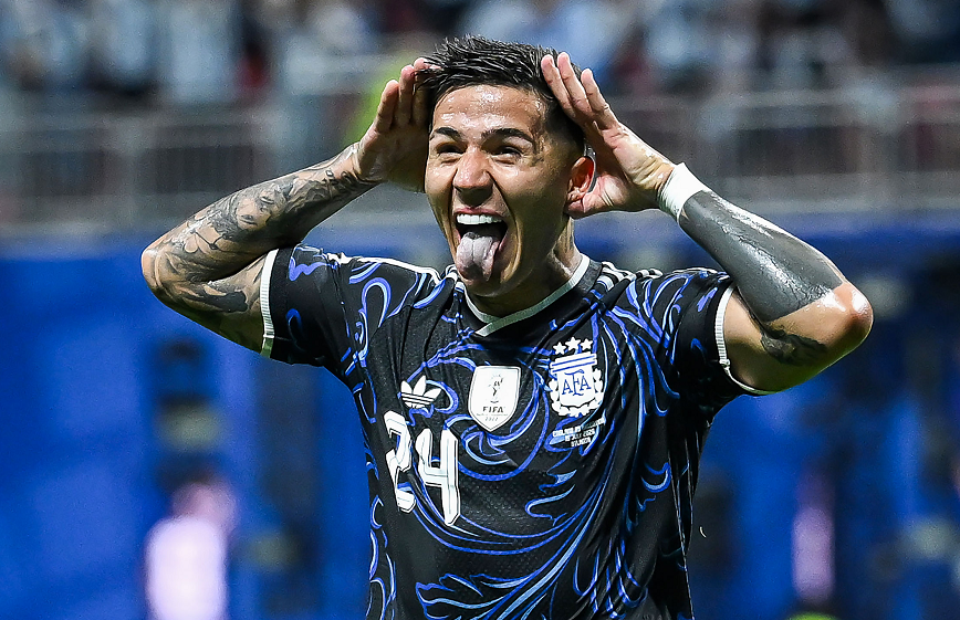 阿根廷1-1追平英格兰！恩佐世界波挂死角