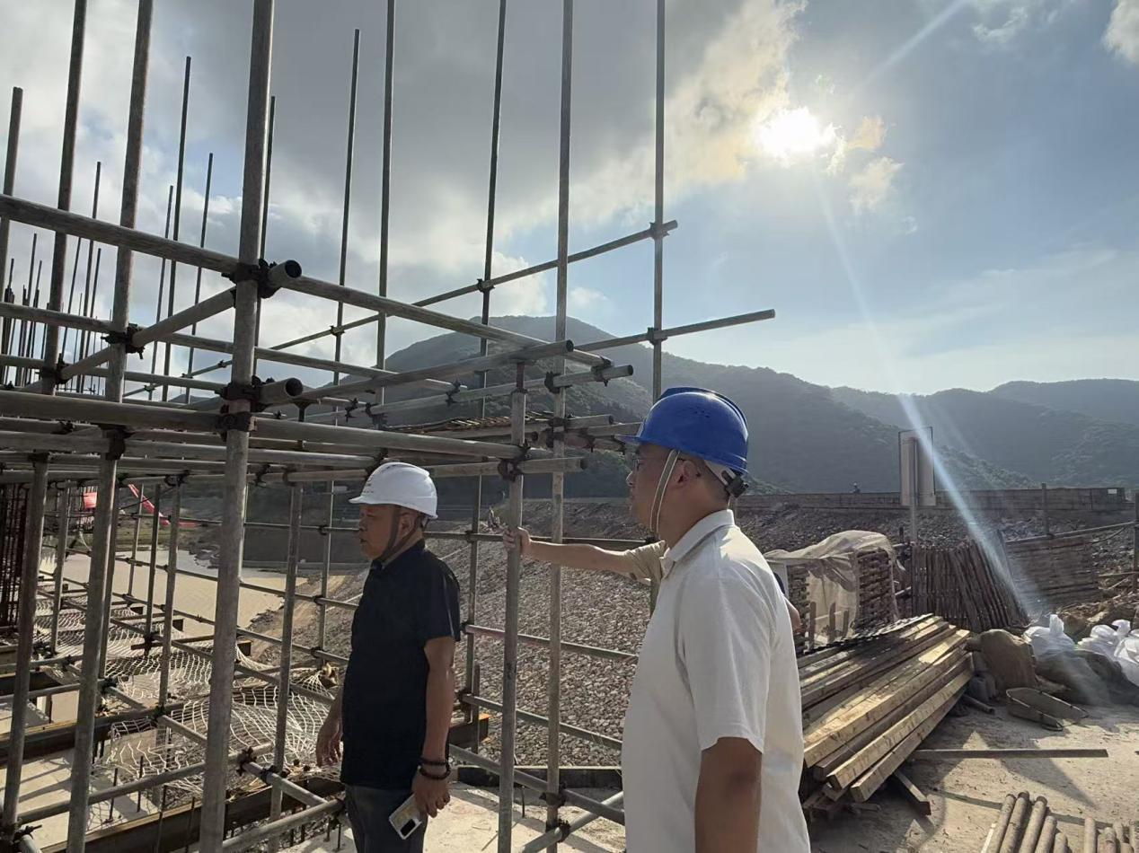 穿山泵站建设工程现场正在开展复工复产检查 刘伯毅供图