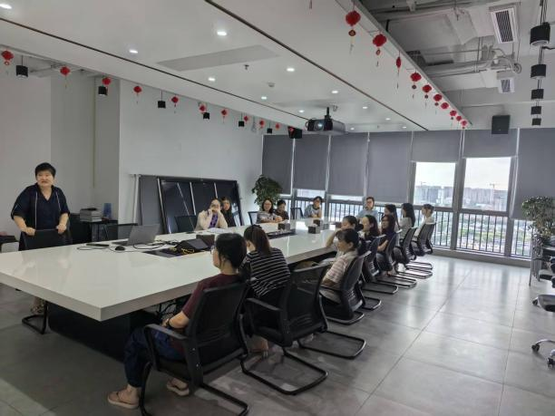 呵护 “她” 心灵——臣田社区开展妇女心理疏导技巧培训