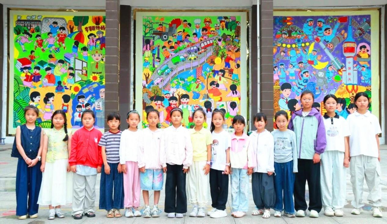 “光脚丫”落笔百平画布,徐州一群乡村孩子绘出美育底色