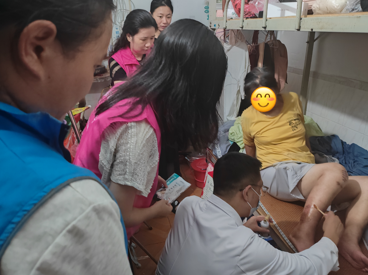 巾帼暖阳暖民心 —— 铁岗社区妇联社医联动精准关爱特殊群体