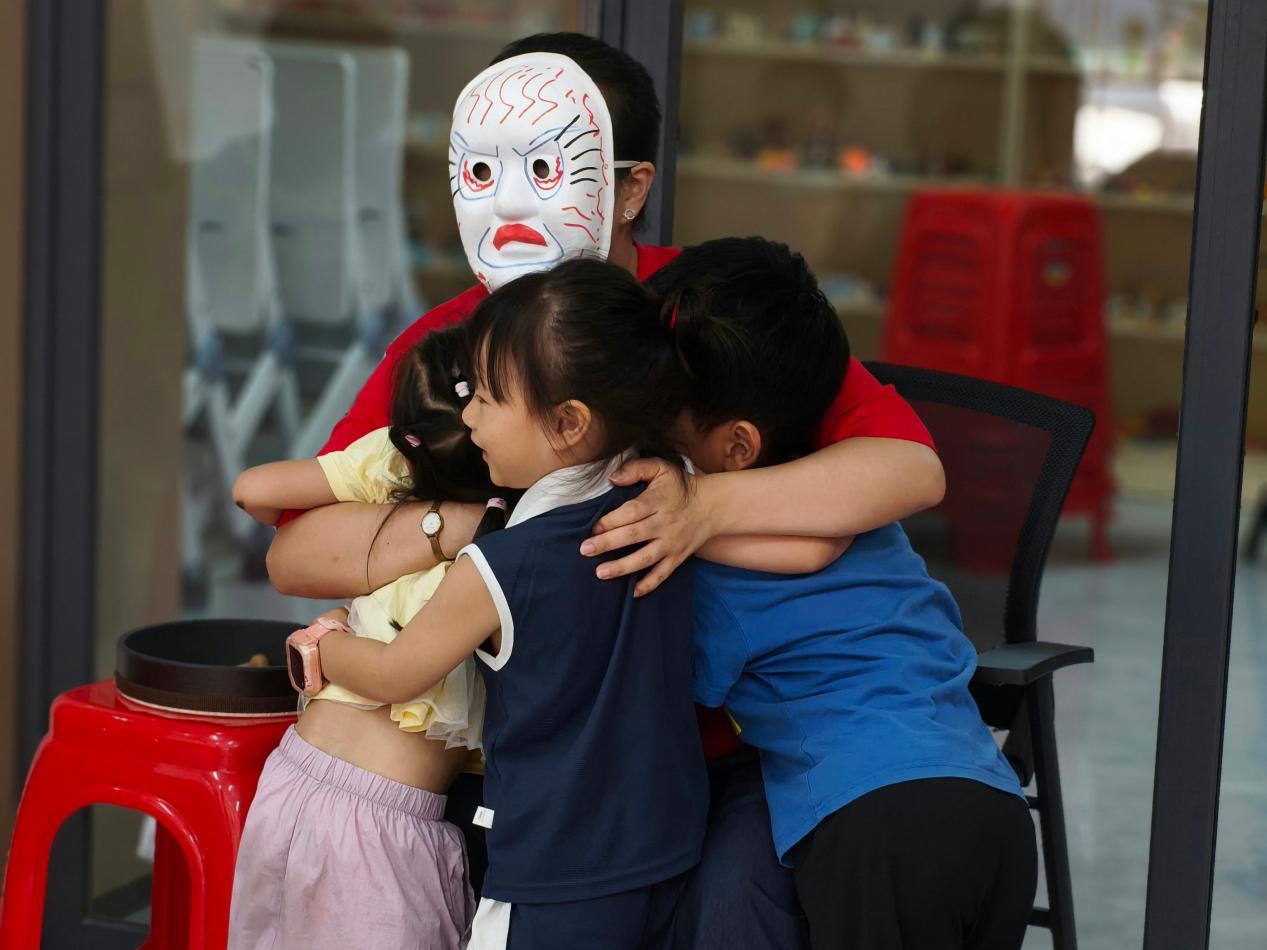 永丰社区“小剧场·大家育”项目收官,走进4所幼儿园惠及近300个家庭
