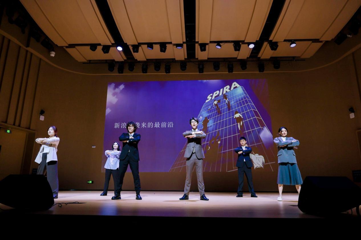 香港中文大学CUMUSICAL剧社带来的《千分之一》