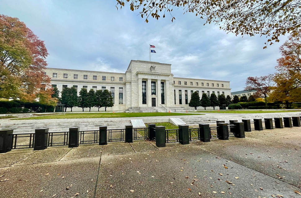 美联储沃勒：加息仍需等待更多数据 通胀持续高企才可能采取行动