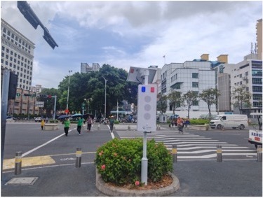 “念叨”声里有温度,“黑科技”里有力度 ——看西乡街道凤凰岗社区如何守护出行平安