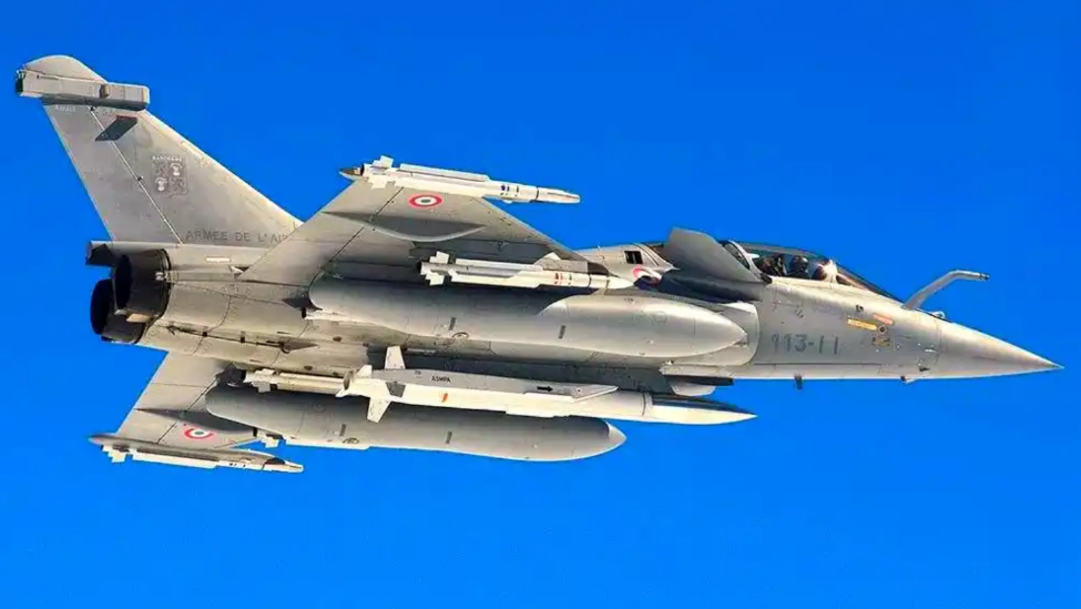 目前在欧盟范围内，法国“阵风”战机与ASMPA-R战略空射导弹的组合是唯一的空基核力量。