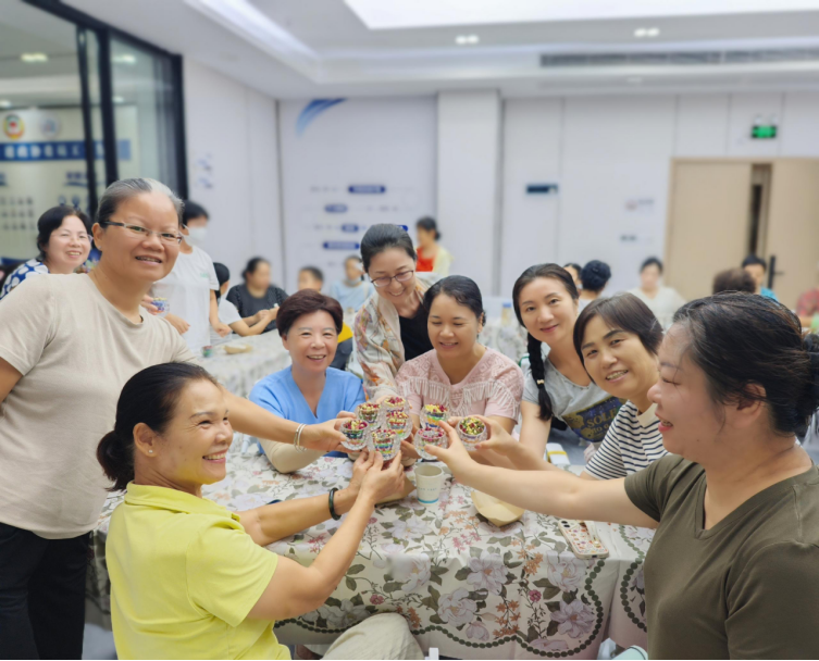 隐患排查层层推进,流沙香薰层层铺就——高发社区以手作赋能解锁楼栋治理新方式