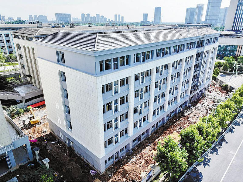 南昌二中赣江新区校区新建宿舍楼全面完工（图）