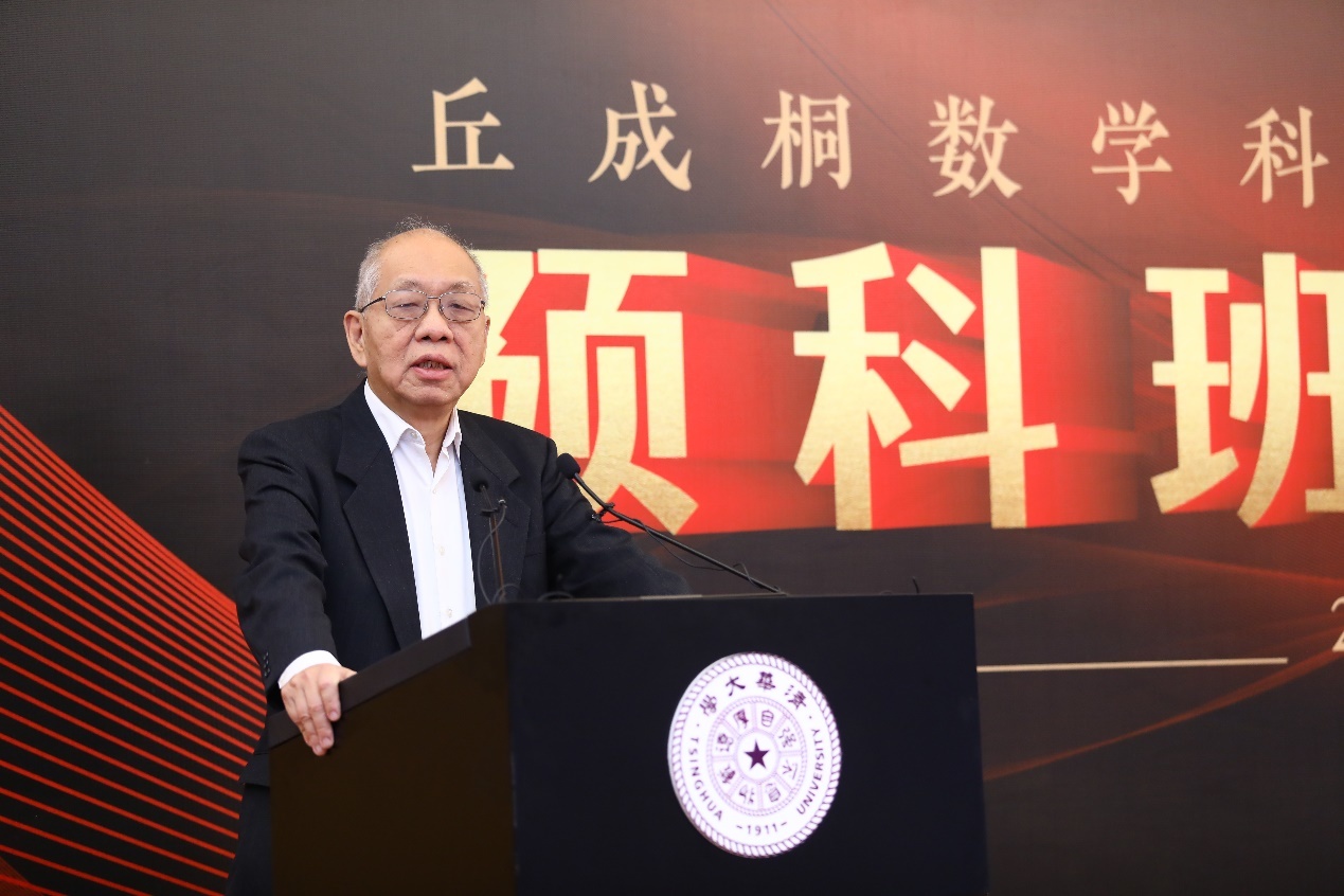 风声｜王虹、邓煜同获菲尔兹奖，谁是真正的伯乐？